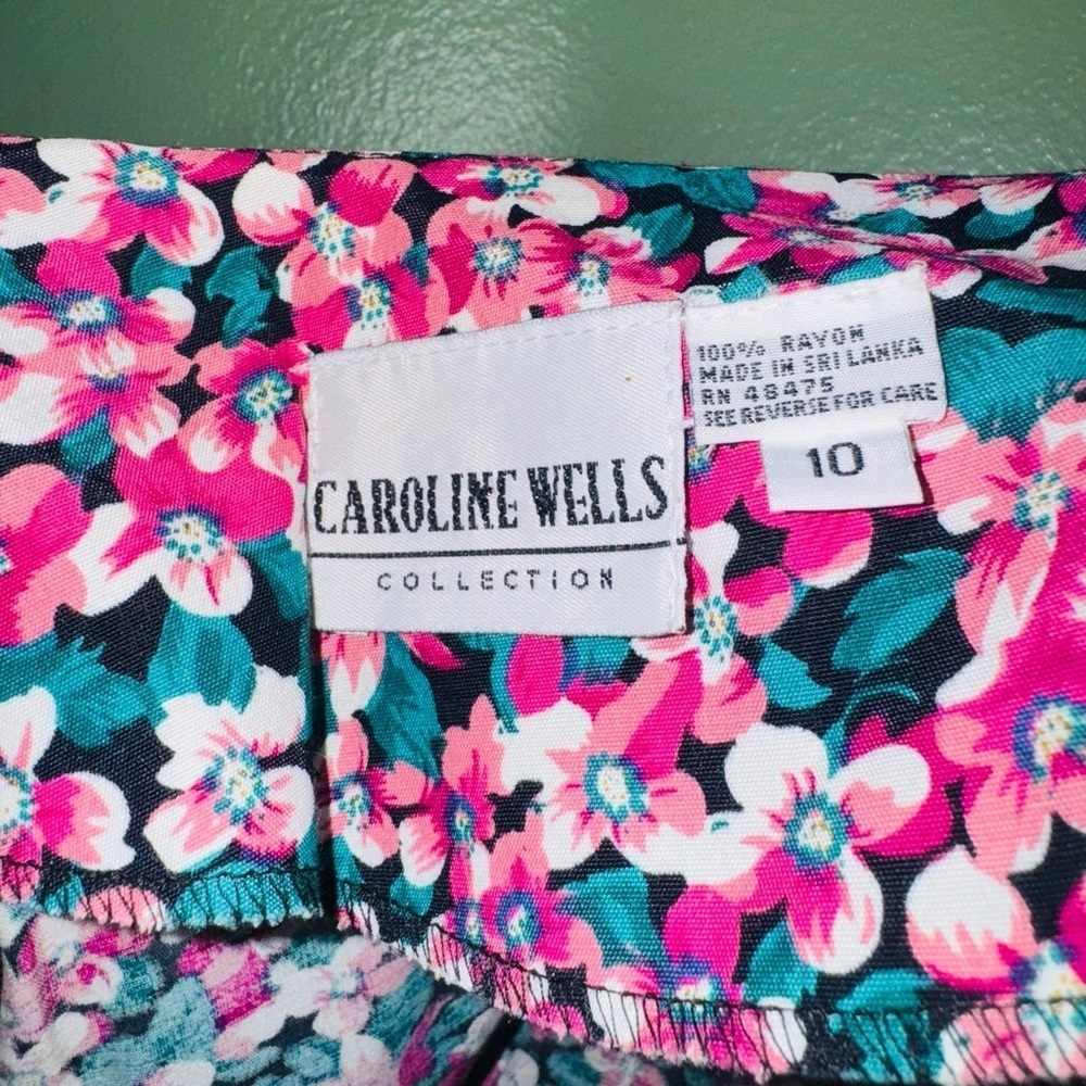 Caroline Wells Floral Pink and Green Dress with Lace Detail - Picture 6 of 6